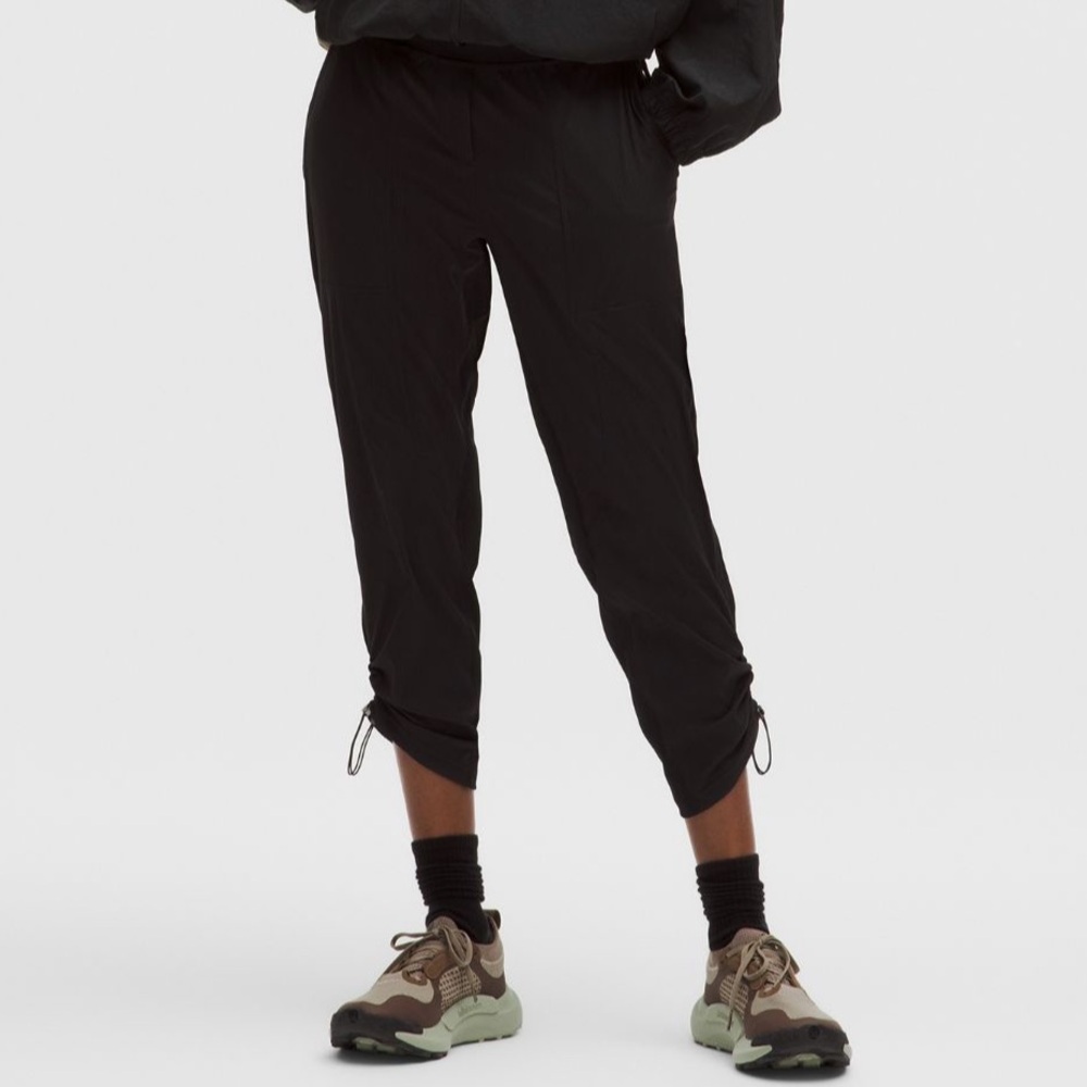 Lululemon Dance Studio Mid-Rise Cropped Pant Black 14
